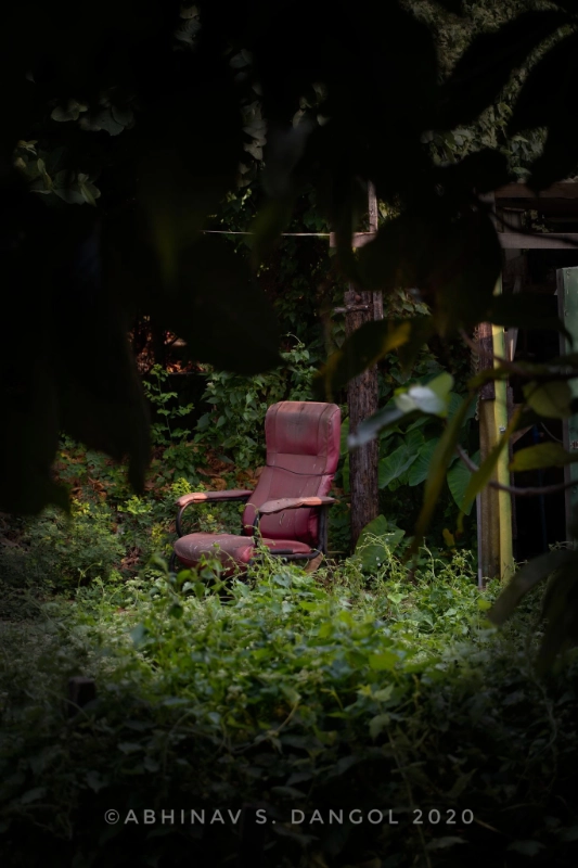Early morning light on a quiet alley